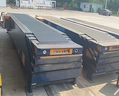 皮帶伸縮輸送機：靈活、高效的物料輸送解決方案