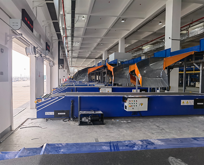 皮帶伸縮輸送機(jī)多少錢(qián)一臺(tái)