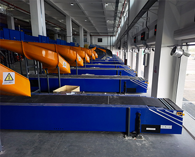 簡(jiǎn)述常見的伸縮皮帶輸送機(jī)故障及維修方法 簡(jiǎn)述常見的伸縮皮帶輸送機(jī)故障及維修方法